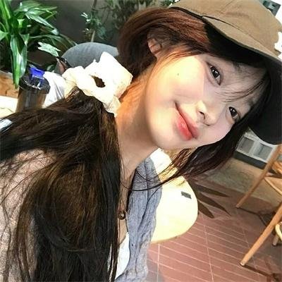 高山上的热气球